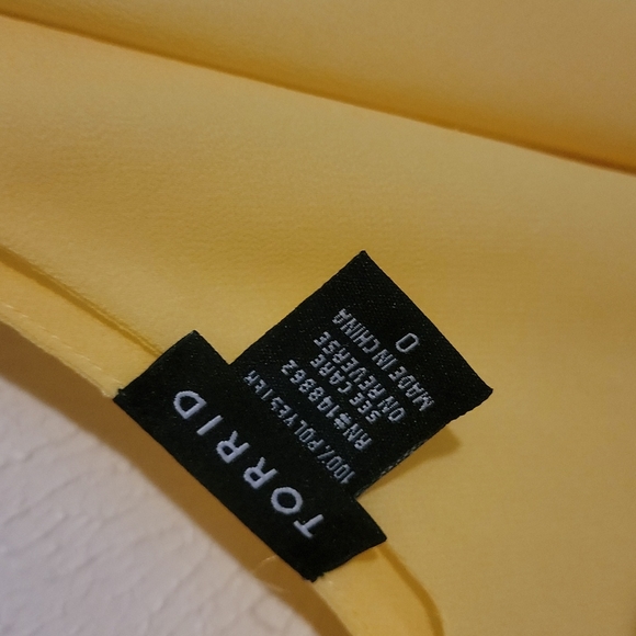 Top - Picture 2 of 4